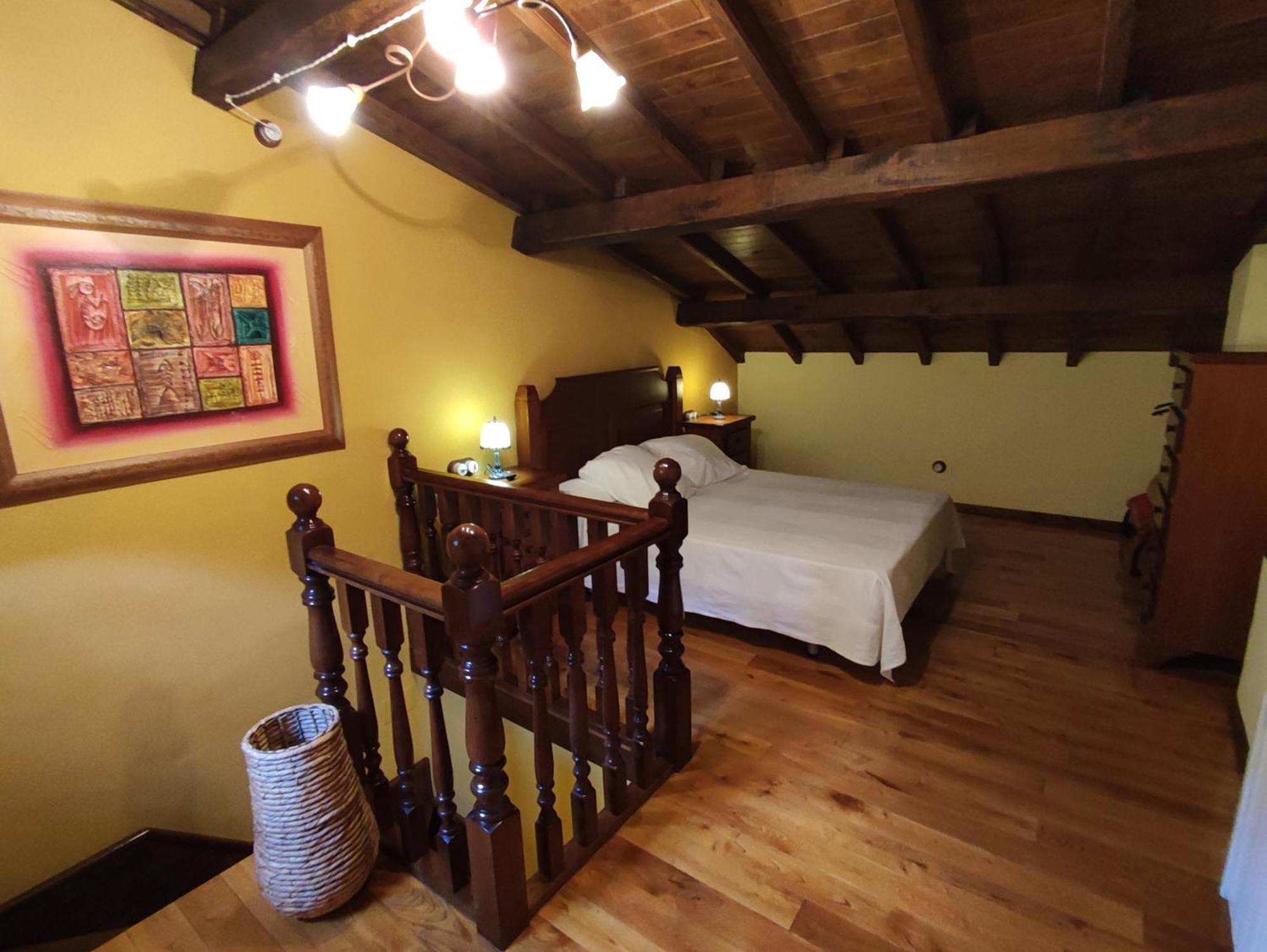 Casa De Aldea Casa Mon Guest House Levinco Luaran gambar