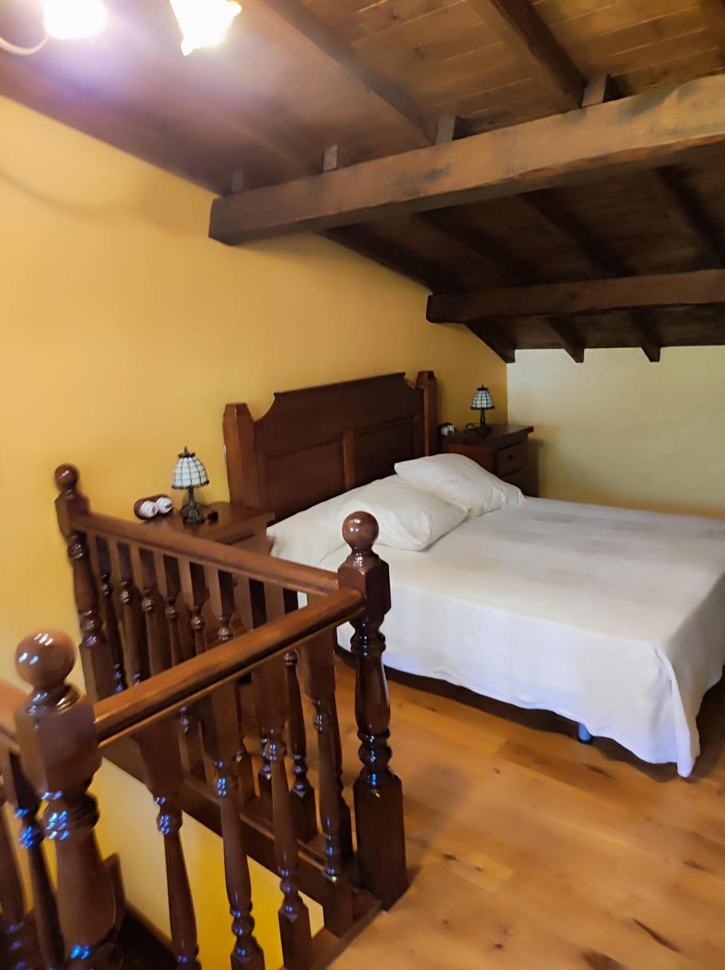 Casa De Aldea Casa Mon Guest House Levinco Luaran gambar